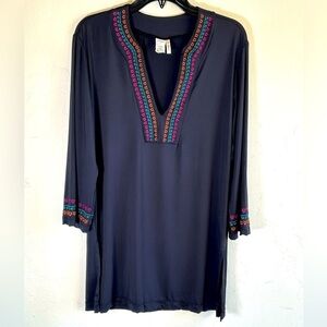 Cremieux Black V-neck 3/4 Sleeve Tunic Blouse with Embroidered Detail Sz S